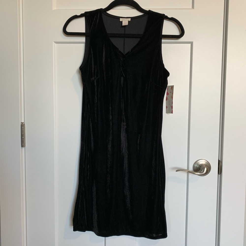 NWT Wild Pearl Dress